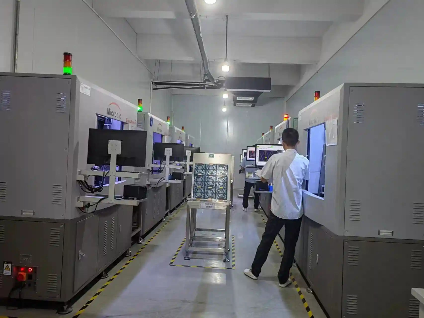 Puntos de Test en PCBA: DFT, ICT y Flying Probe